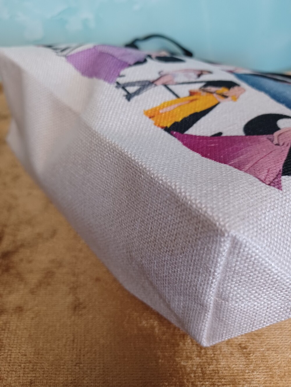 White Canvas ERAS Pouch - Multi-Color Costume Illustrations NEW Set of 2 - Picture 2 of 3